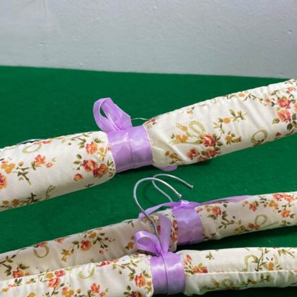 Vintage Fabric Covered Padded Hangers, Beatrice Padded Clothes Hangers - Picture 5 of 10